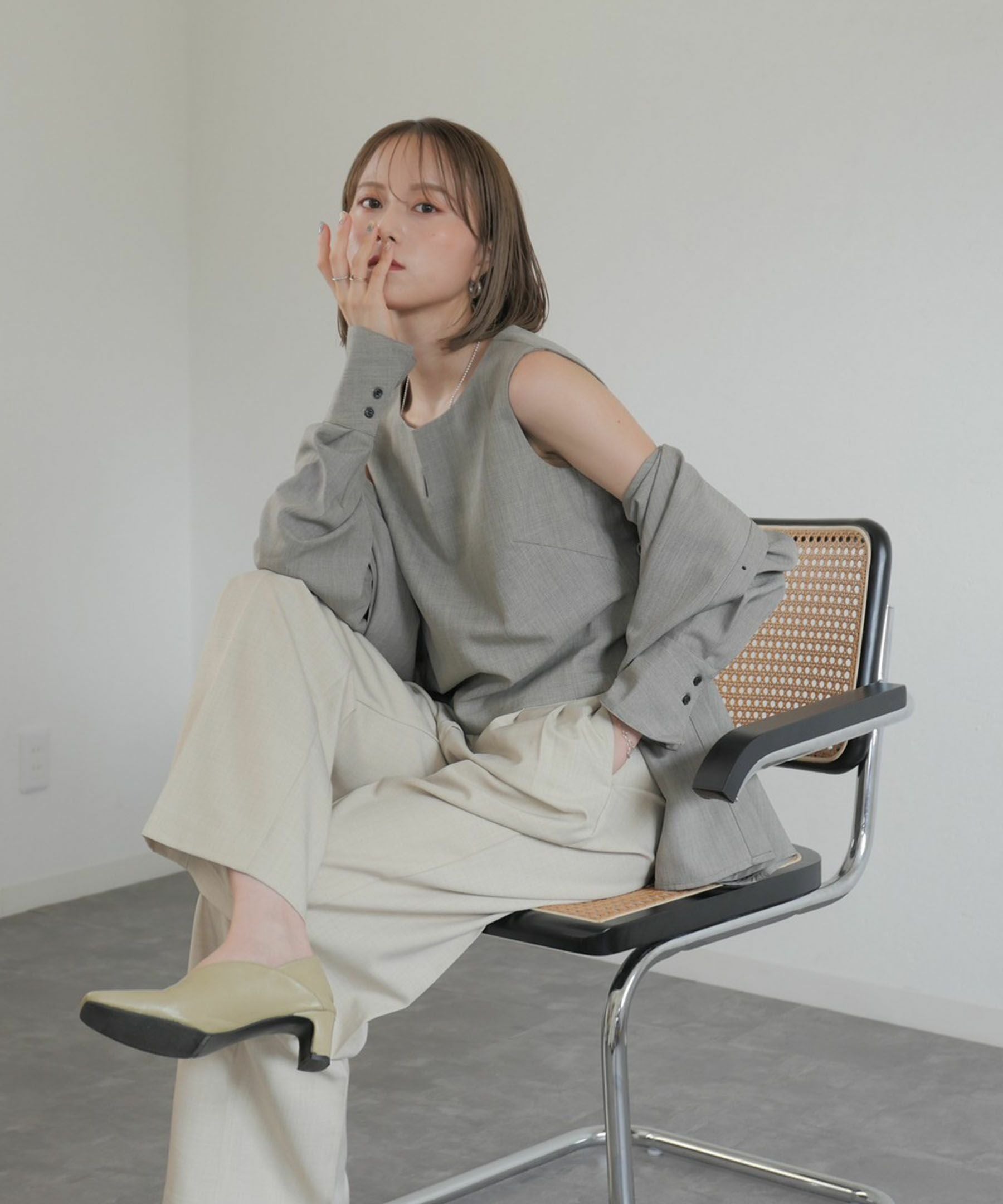 original double tuck wide slacks | Reurie'（レウリィ）
