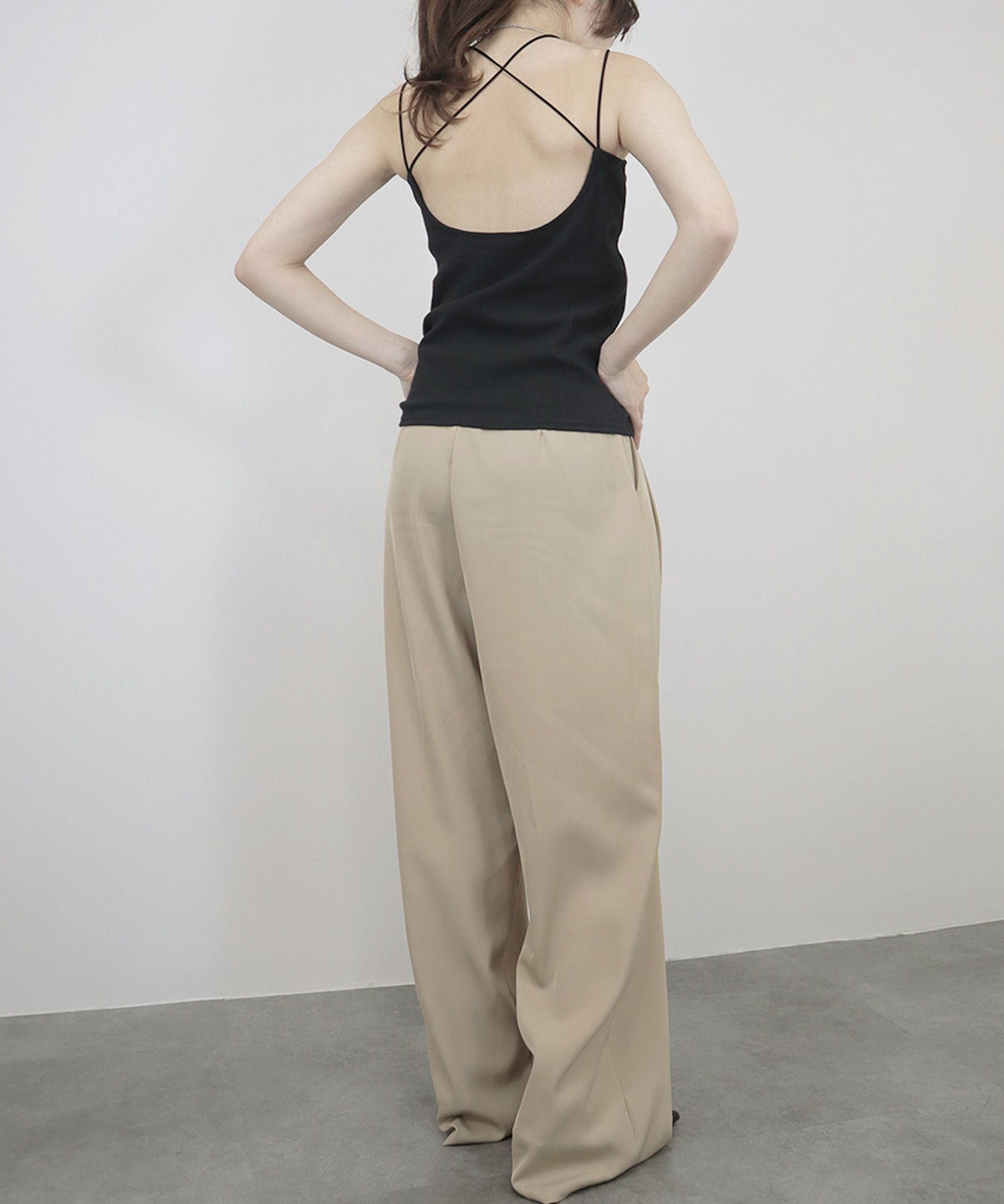 back cross camisole（カップ付） | Reurie'（レウリィ）
