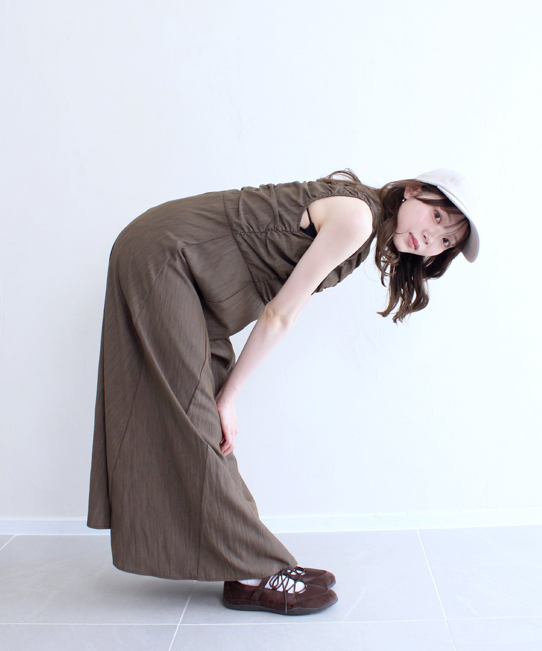 linen touch gathered onepiece | Reurie'（レウリィ）