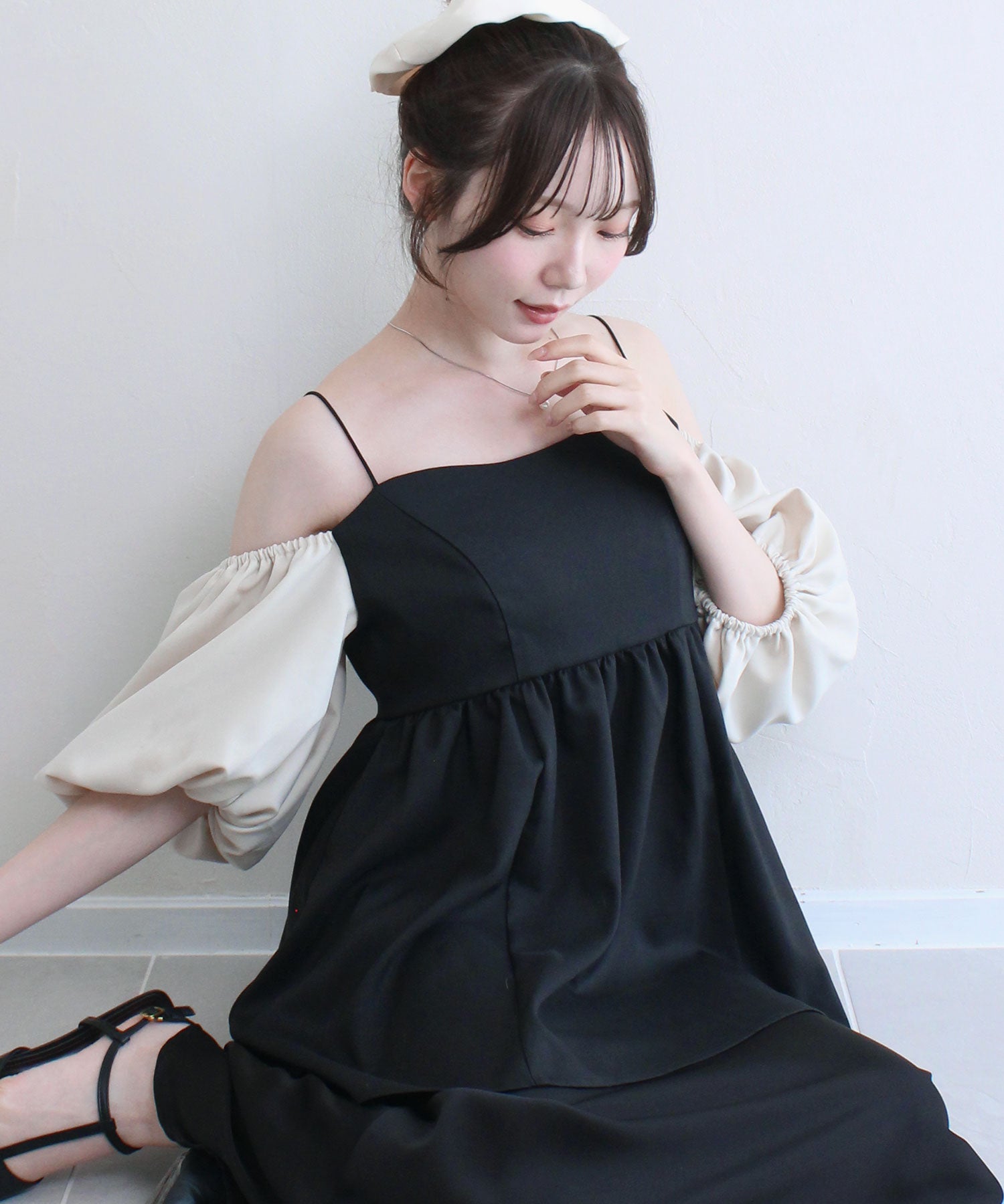 SET価格】peplum offshoulder top + high rise curve denim | Reurie